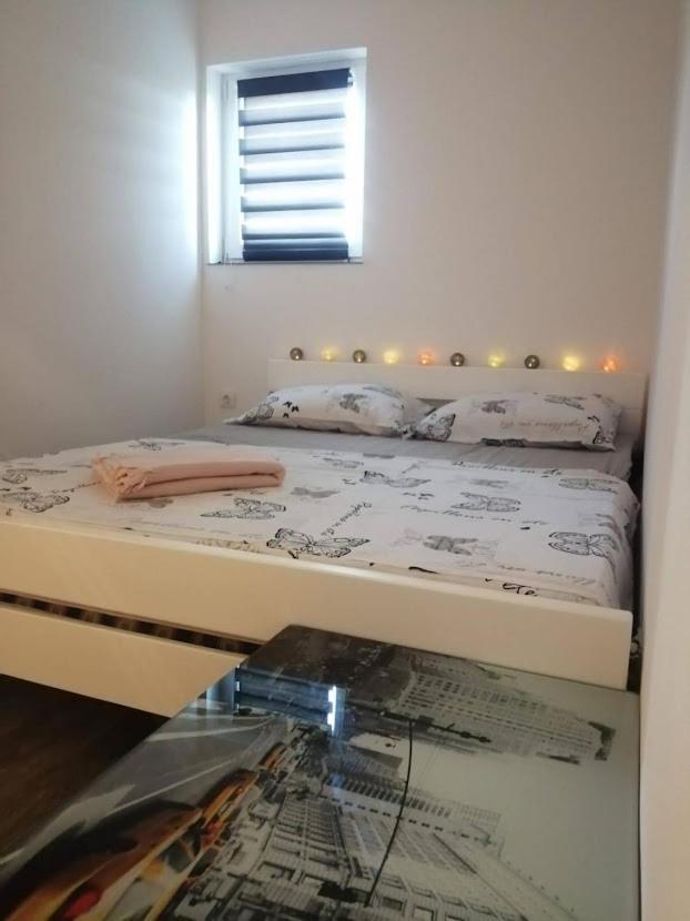 Apartament Cozy Corners Nin Zewnętrze zdjęcie
