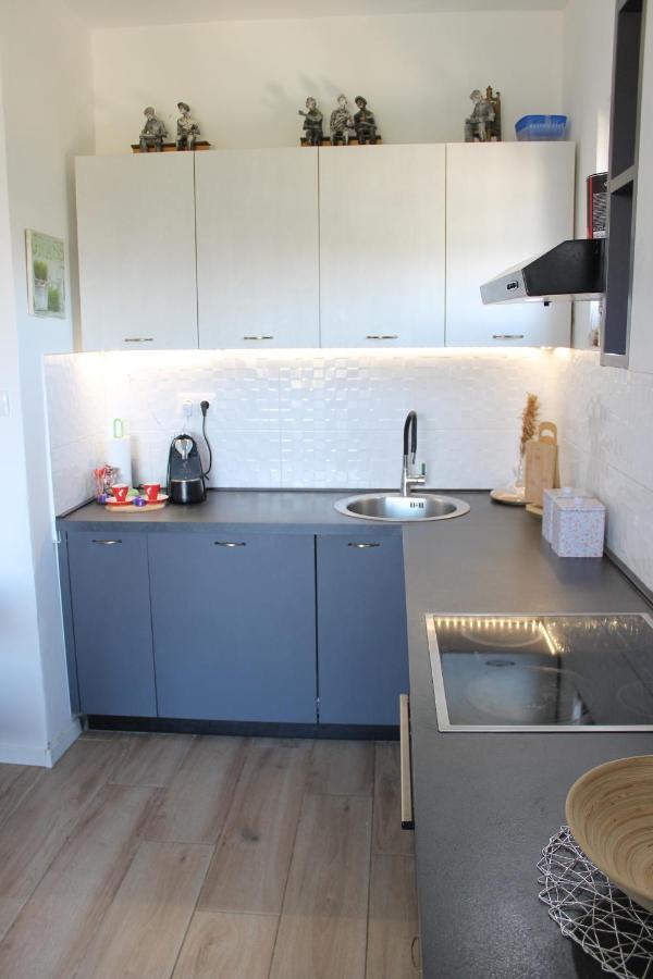 Apartament Cozy Corners Nin Zewnętrze zdjęcie