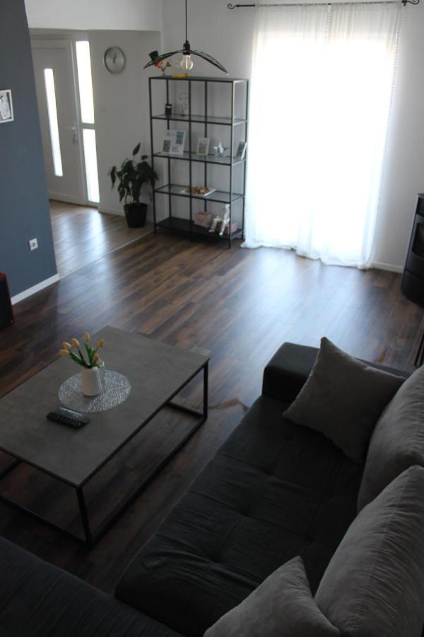 Apartament Cozy Corners Nin Zewnętrze zdjęcie